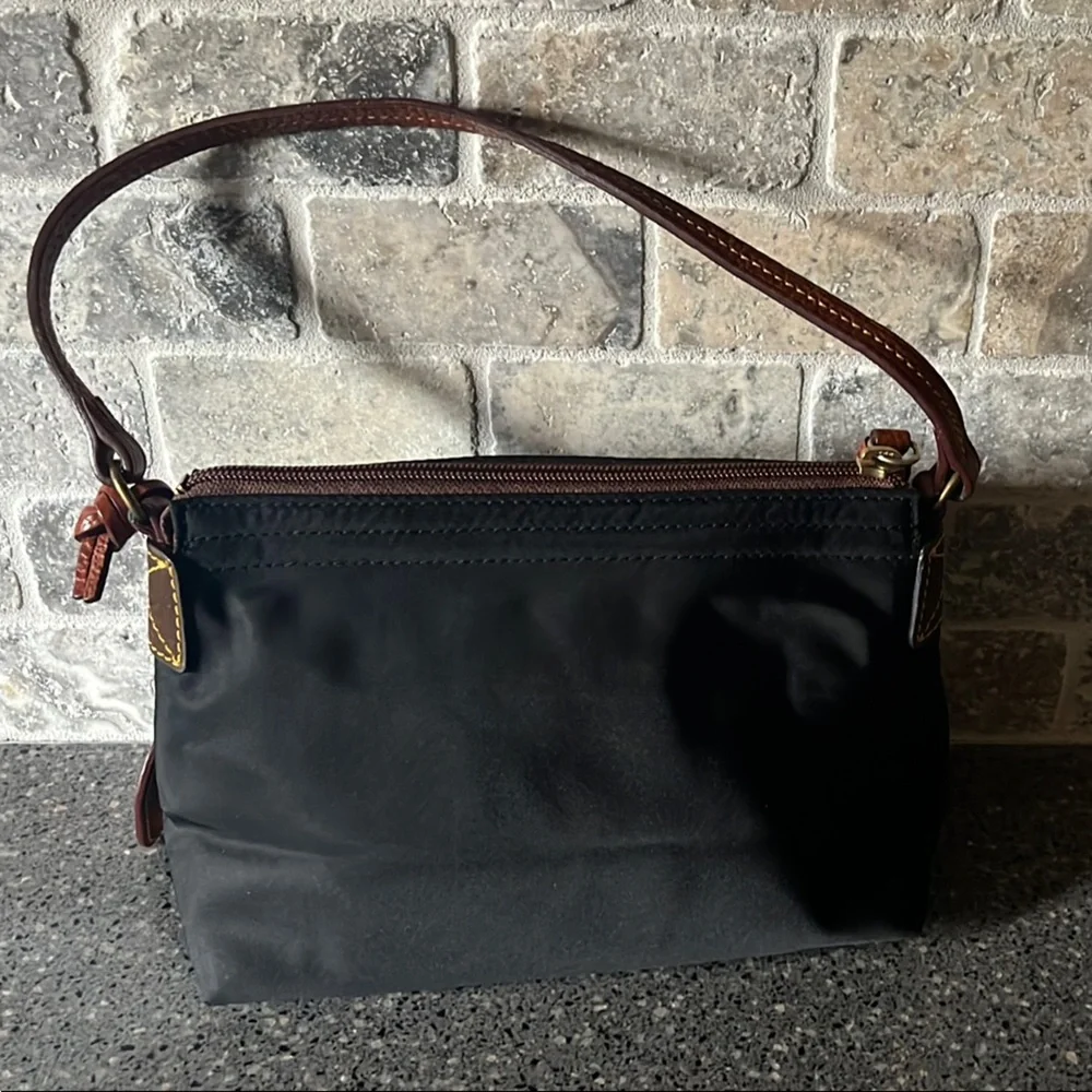 Dooney & Bourke Black Handbag with Brown Leather Strap and Hot Pink Interior - Picture 8 of 16